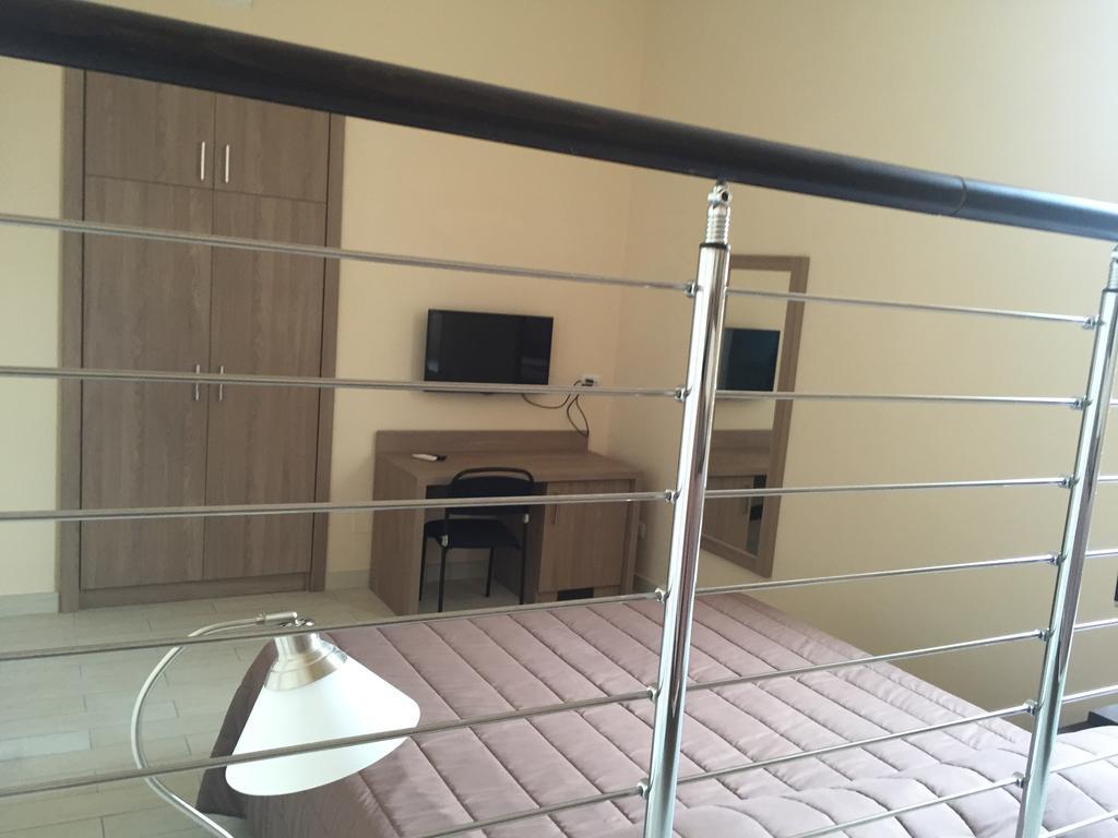 Bed and Breakfast La Piazza Граньяно Экстерьер фото