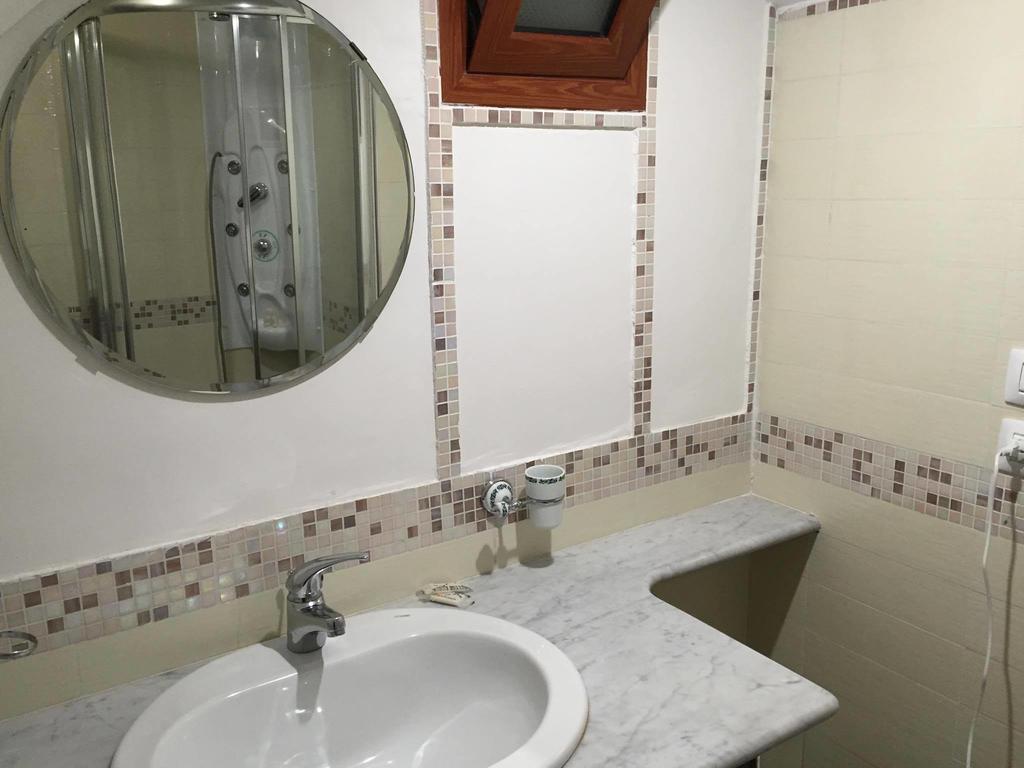 Bed and Breakfast La Piazza Граньяно Экстерьер фото