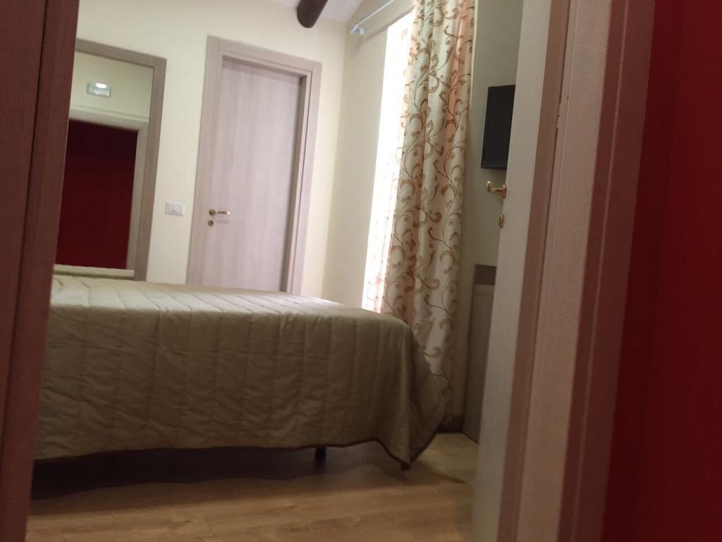 Bed and Breakfast La Piazza Граньяно Экстерьер фото