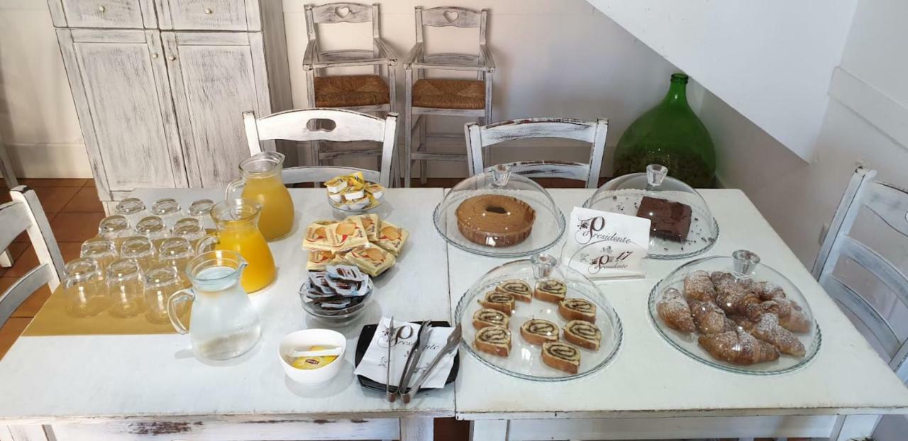 Bed and Breakfast La Piazza Граньяно Экстерьер фото